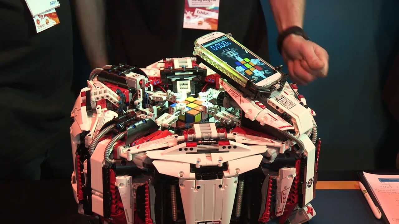 Lego Rubik's Cube build robot gears